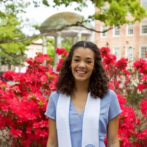 Meet your Posher, Marisa